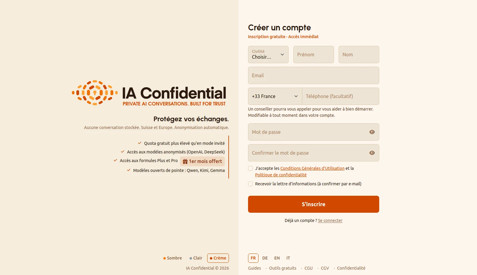 Sign-up | Split page: promise on the left, form on the right | Desktop